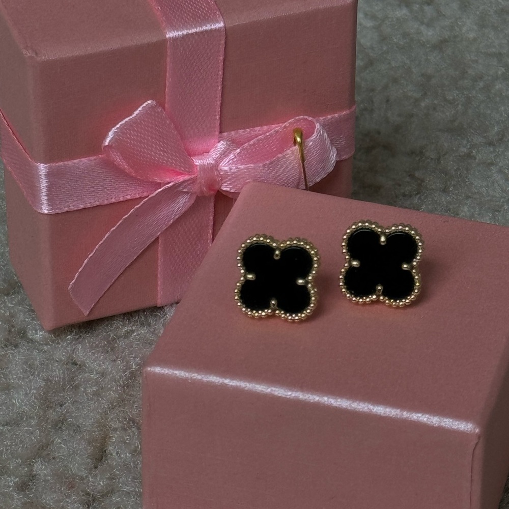 4 clover leaf charm stud earrings, black and gold earrings